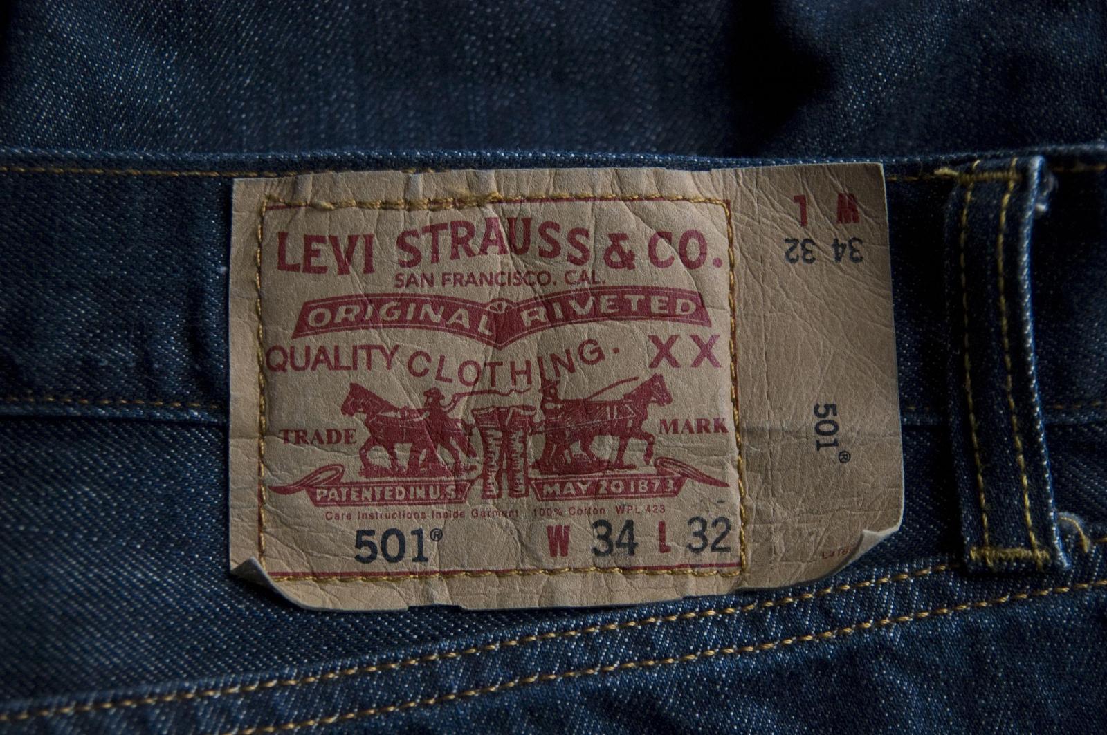 3008x2000 Levi's Wallpapers