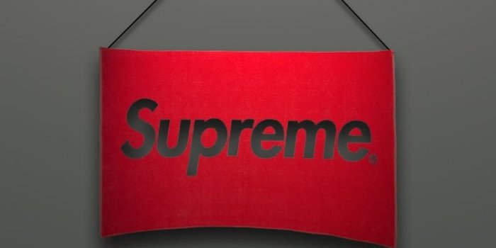 750x1334 Supreme Logo Red Minimalism