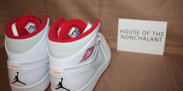 1060x751 2015 Nike Air Jordan Retro 1 Mid WB Hare 719551-123 bugs bunny