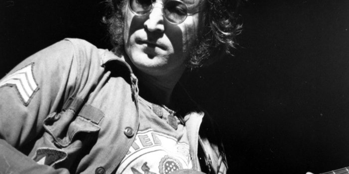 1962x2500 Imagine: Researchers Name New Tarantula Species After John Lennon