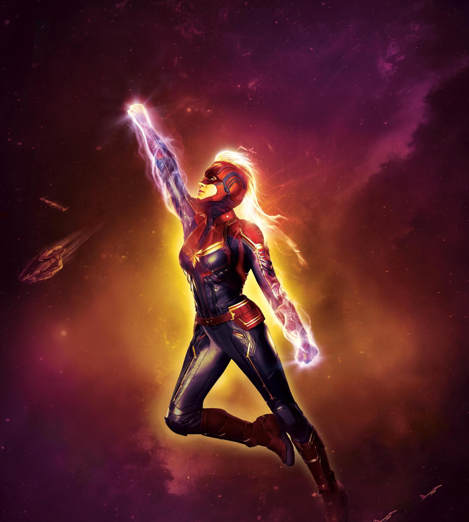2560x2846 Desktop wallpaper blonde captain marvel art hd image