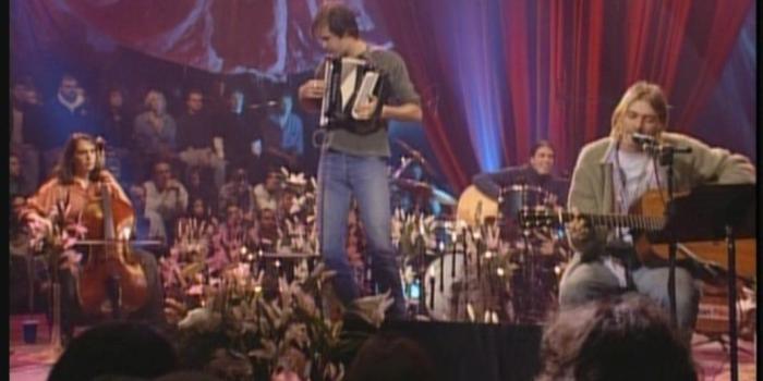 1067x800 Nirvana images Nirvana - MTV Unplugged in NY - Concert HD wallpaper