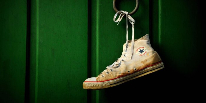 2560x1632 wallpaper converse, sneakers, running shoes, brand HD : Widescreen