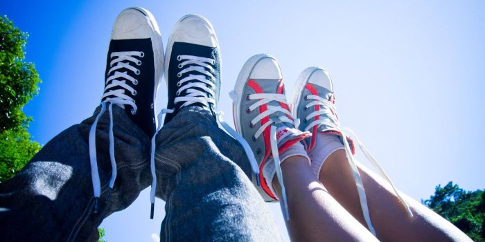 2560x1600 Download 2560x1600 Wallpaper Converse Shoes, Canvas Shoes, Dual Wide