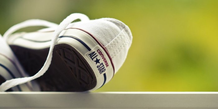1332x850 Wallpaper macro, shoes, sneakers, converse, converse images for