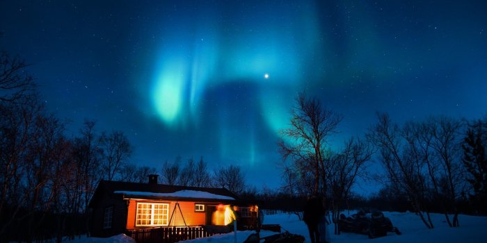 1920x1281 Winter Night Wallpapers