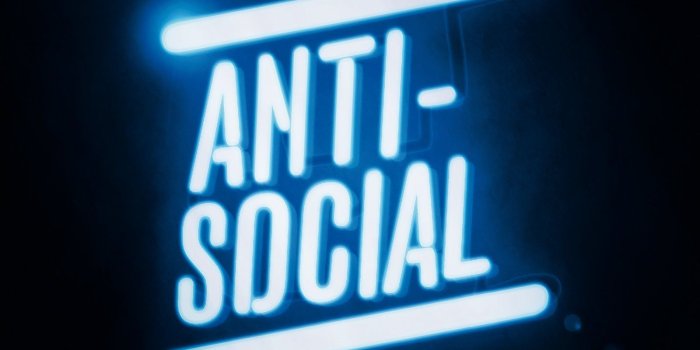 1600x1600 Anti-Social Wallpapers