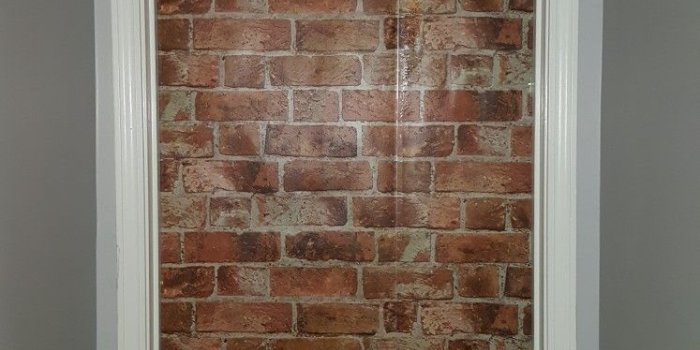 747x1328 Harry Potter bedroom brick wallpaper platform 9 3/4 sign Kings Cross