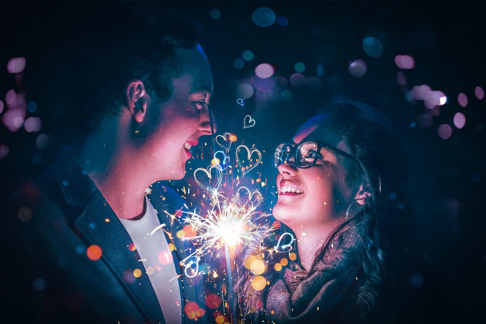 5760x3840 Wallpaper Couple, Sparkles, Love hearts, Happy, Bokeh, 5K, Black