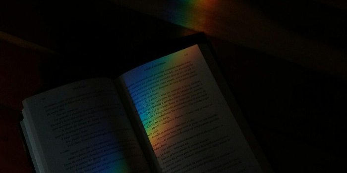 1161x2064 Tumblr.17 | lalala | Rainbow wallpaper, Rainbow aesthetic, Aesthetic