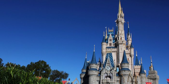 2560x1440 45+] Magic Kingdom Wallpaper on WallpaperSafari