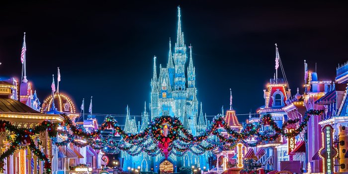 2449x1633 Wallpaper : Christmas, Disney, disneyworld, wdw, waltdisneyworld