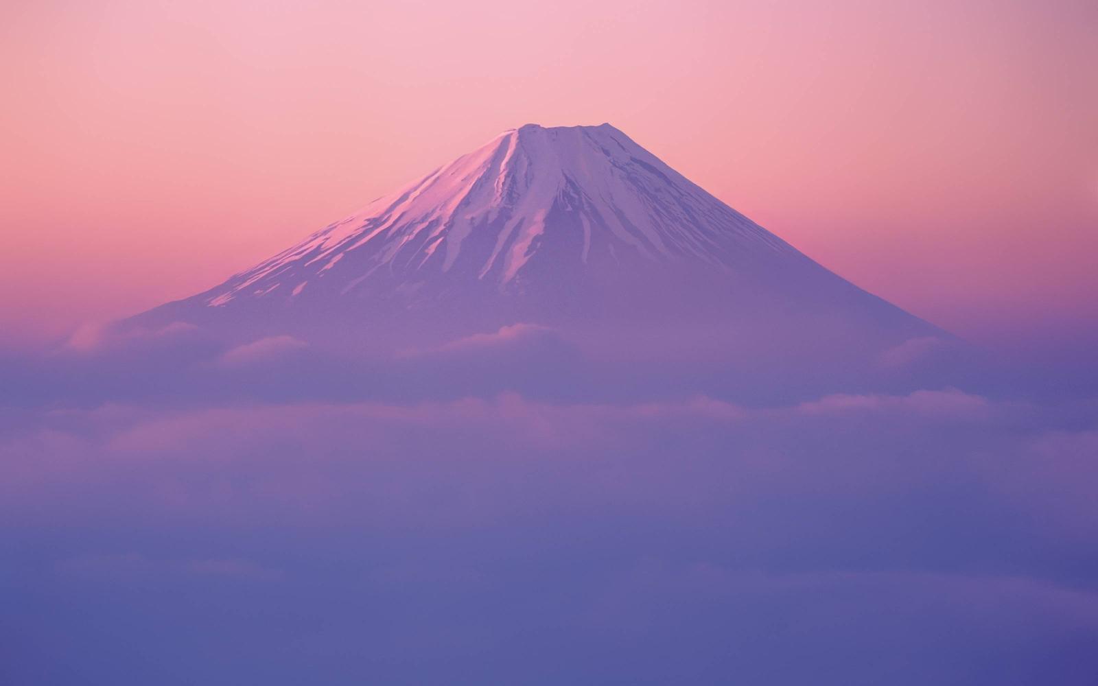 3200x2000 New Mt Fuji Wallpaper in Mac OS X Lion Developer Preview 2 | OSXDaily