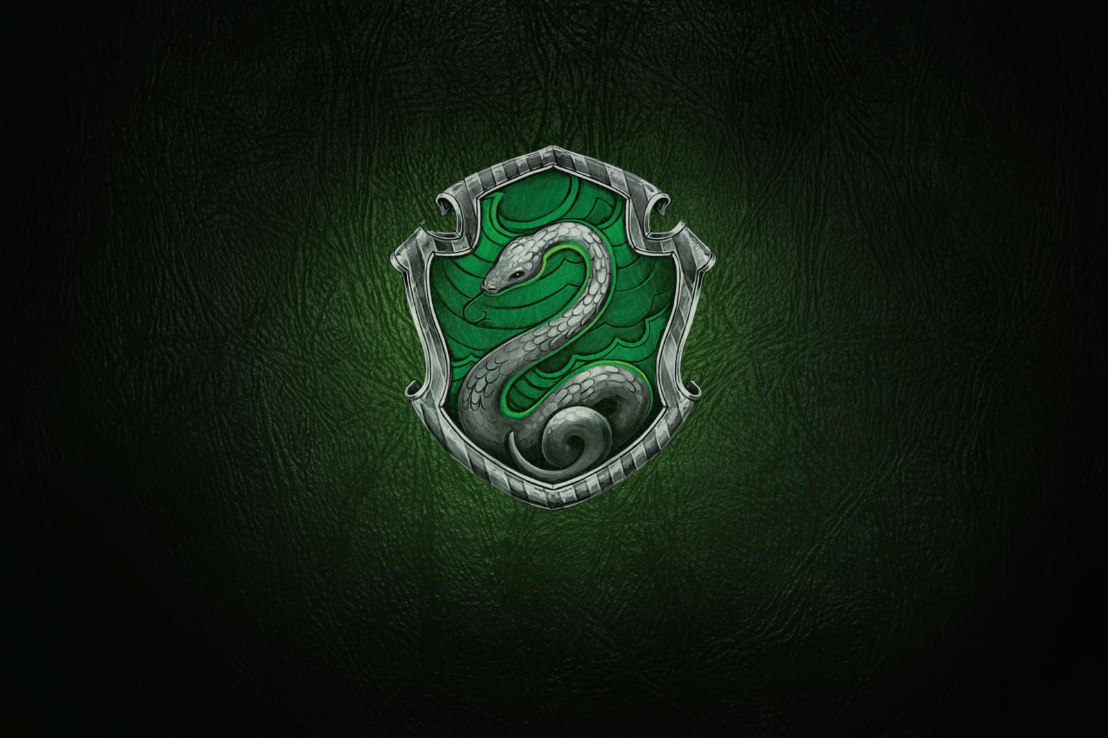 3888x2592 Here's a Slytherin Background for ya - NOT MY ART, just my edit
