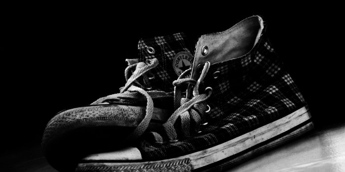 2560x1600 Wallpaper : Converse, sneakers, style, black white, shoes, sports