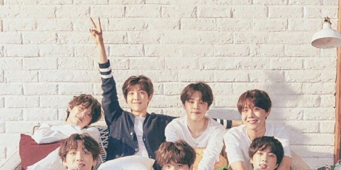 911x1620 BTS EDITS | BTS WALLPAPERS | 2018 BTS EXHIBITION | pls make sure to