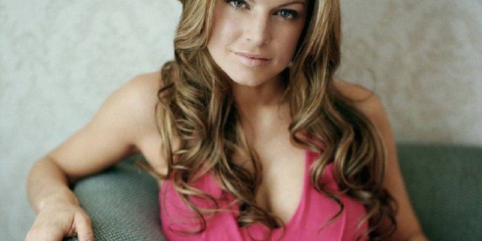 960x854 Fergie Wallpaper by Rony8886 - ad - Free on ZEDGE™