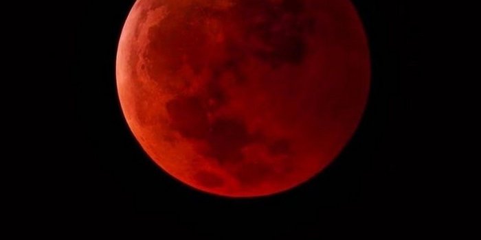 1080x1920 Blood Moon Wallpaper iPhone (70+ images)