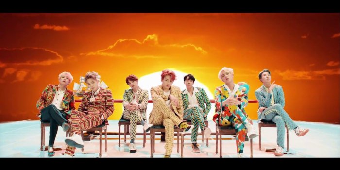 1280x720 BTS 방탄소년단 'IDOL' Official MV WALLPAPER ENGINE
