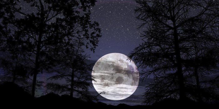 1024x768 Full Moon Wallpapers
