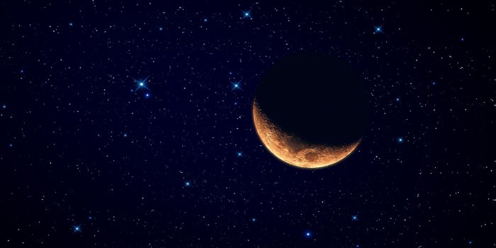 2560x1600 Crescent Moon HD Wallpaper