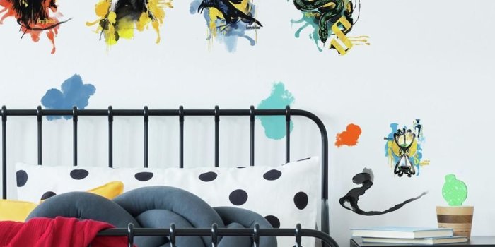 1000x1000 Harry Potter Hogwarts House Wall Decals