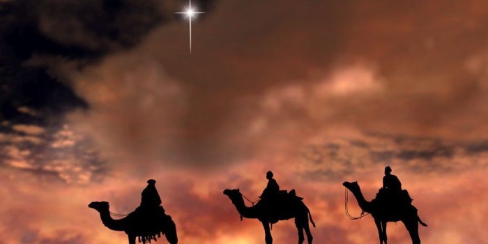 1024x819 Nativity-Wallpaper-05 ~ The Imaginative Conservative