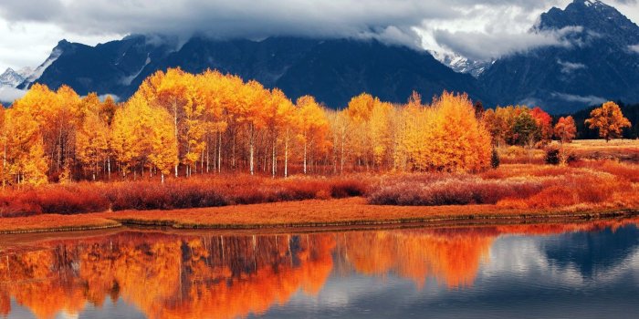 1920x1127 Autumn Desktop Autumn wallpaper hd let you feel the magic of fall