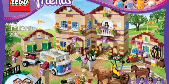 1024x768 Star Power On Defense Of LEGO Friends Desktop Background