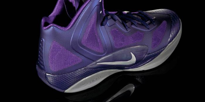 1280x1024 Wallpaper: Nike Zoom Hyperfuse 2011 Supreme Club Purple | Eastbay