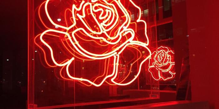 1280x1707 Bright Red Aesthetics Phones Wallpapers - Top Free Bright Red