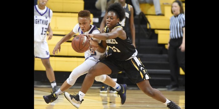 2048x1152 Frederick girls basketball pulls away from Long Reach in 3A state