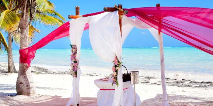 1920x1200 Beaches: Wedding Clouds Shore Holiday Summer Tropic Ocean Sunshine