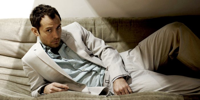 7680x4320 Actor, Gentleman, Sitting, Professor Albus Dumbledore HD Wallpaper