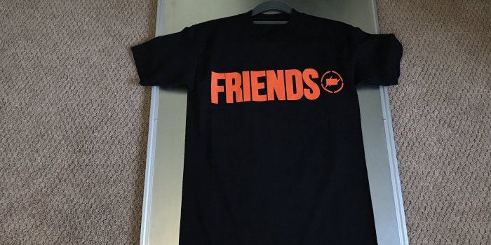 2048x1536 Vlone Fragment design friends Tee