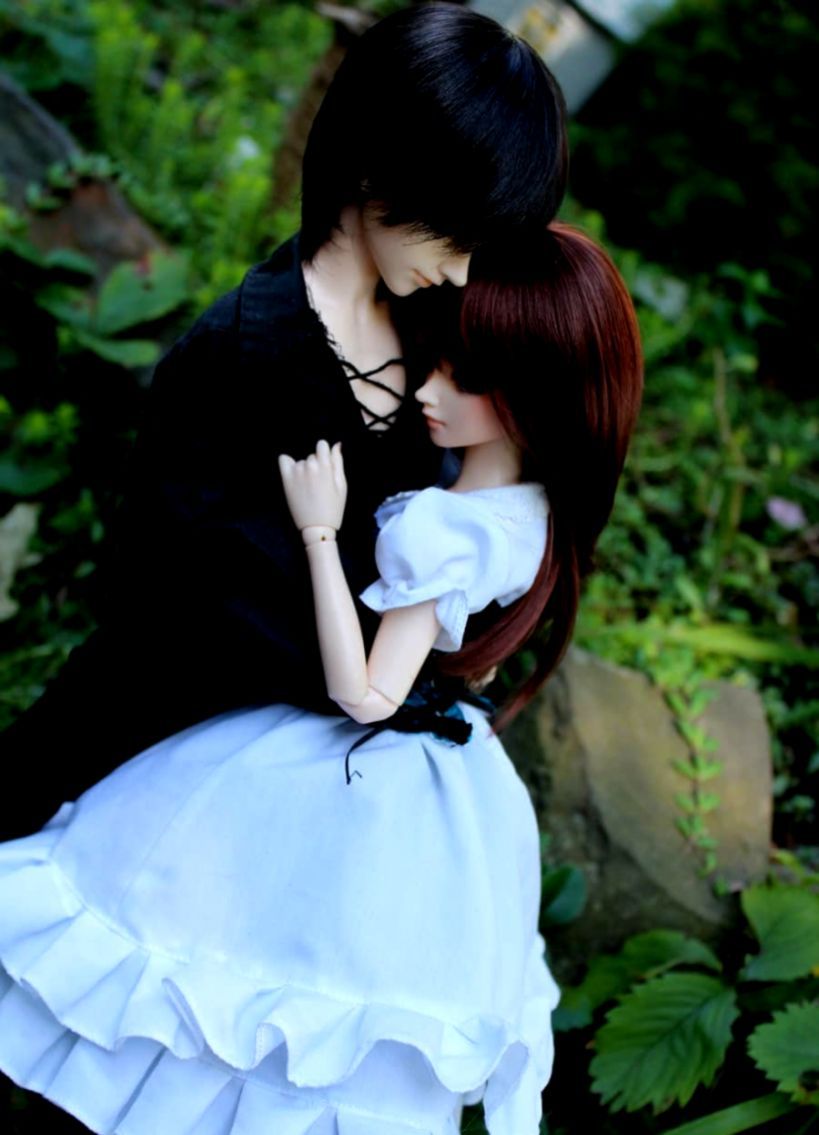 819x1135 30 Beautiful Barbie Doll Love Couple Images Hd Wallpaper - Doll Love