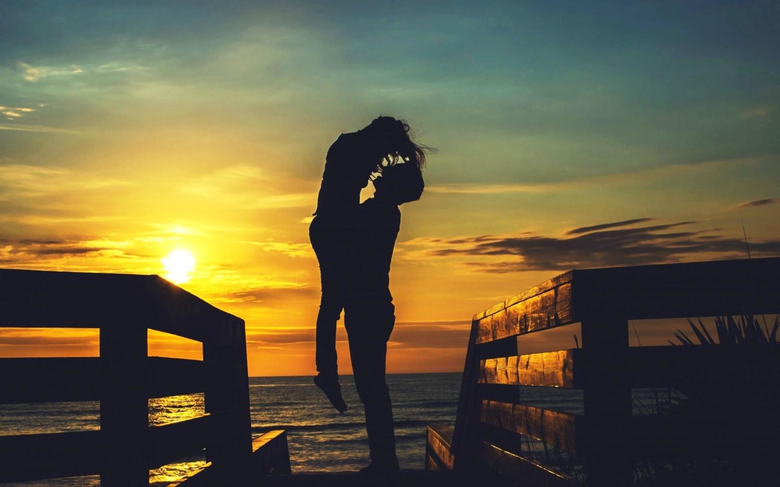 2560x1600 Love Couple Wallpapers (64+ images)