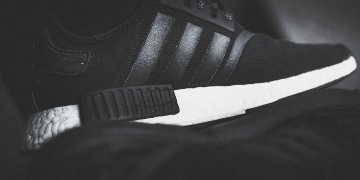 5999x3949 unpaired black and white adidas nmd free image | Peakpx