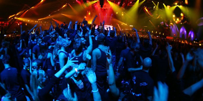 1600x1200 Concert Wallpaper and Background Image | 1600x1200 | ID:20019