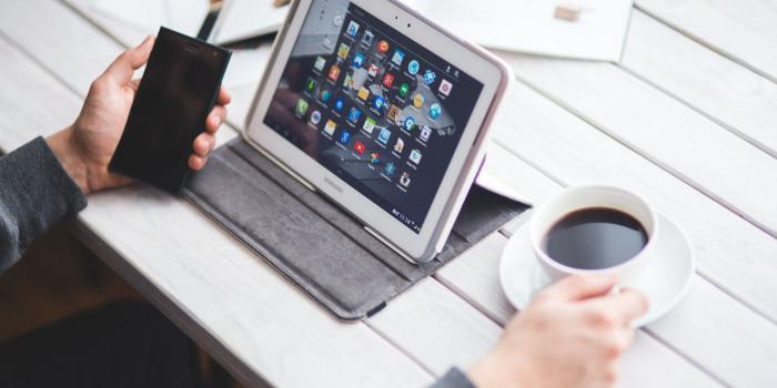 2560x1600 Technology ❤ 4K HD Desktop Wallpaper for 4K Ultra HD TV • Wide