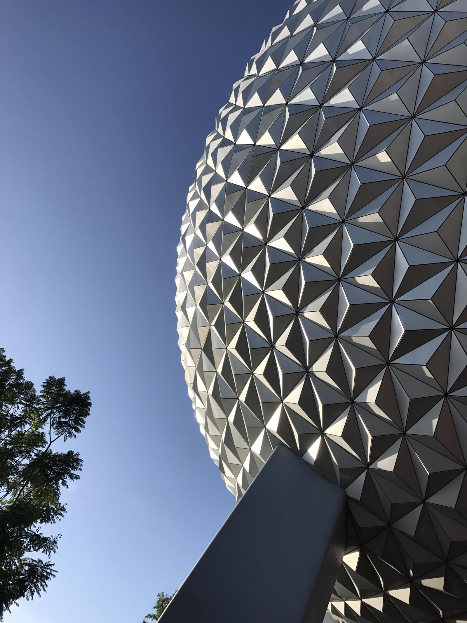 3024x4032 Epcot iPhone wallpaper I took this morning : WaltDisneyWorld