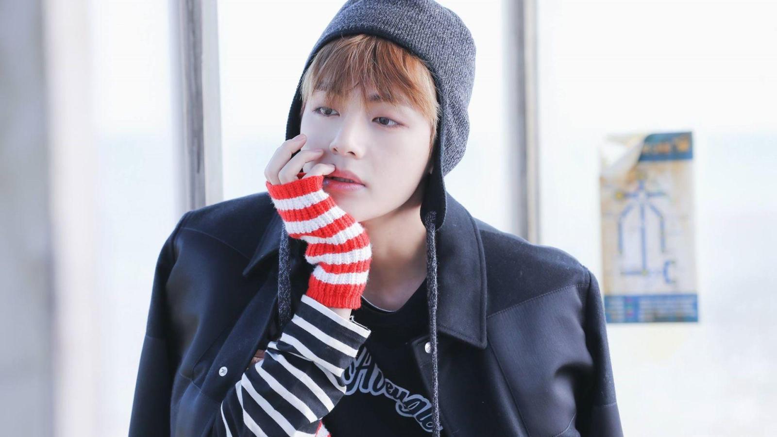 1920x1080 BTS V Wallpapers