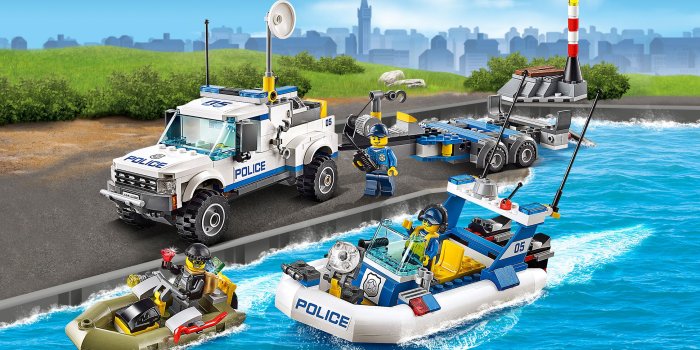 2256x1408 60045 Police Patrol - Wallpapers - LEGO® City - LEGO.com US