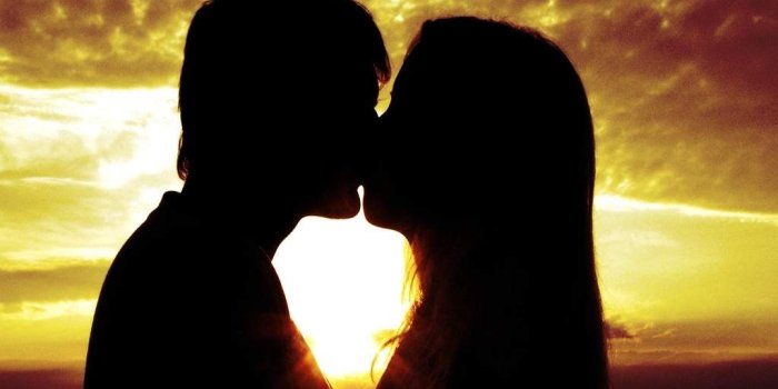 1024x798 45+ Romantic Wallpapers - Download at WallpaperBro