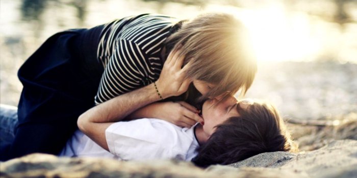 1504x855 Romantic French Kiss Wallpapers | Wallpapers Names