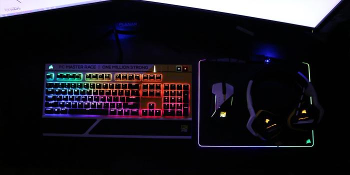 2000x1333 Corsair RGB gaming keyboard, computer, keyboards, nerds HD wallpaper
