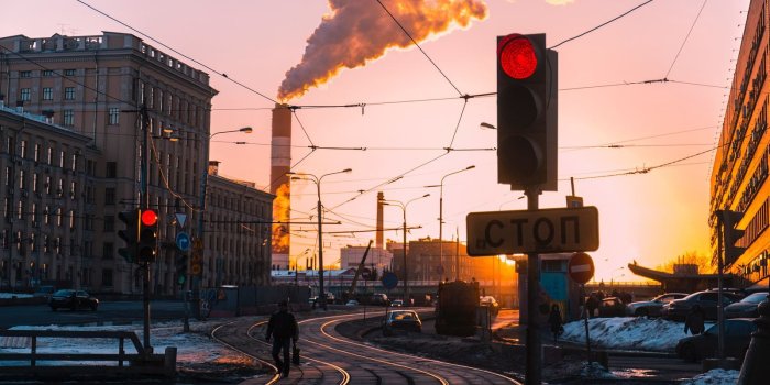 1600x900 1600x900 Morning City Traffic Lights Smoke Train Industry Chimney