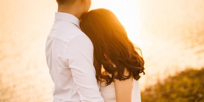 2033x1500 Romantic Couple - Romantic Wallpapers For Free In HD 4K Quality -