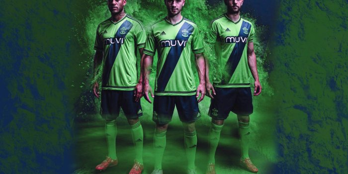 2560x1600 Download Free Adidas Soccer Background